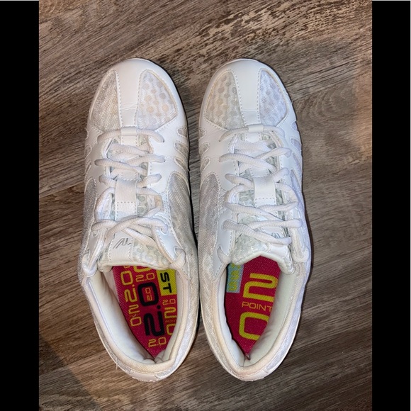 Varsity Shoes Varsity Last Pass 2 Comp Cheer Shoes Size 7 K Poshmark